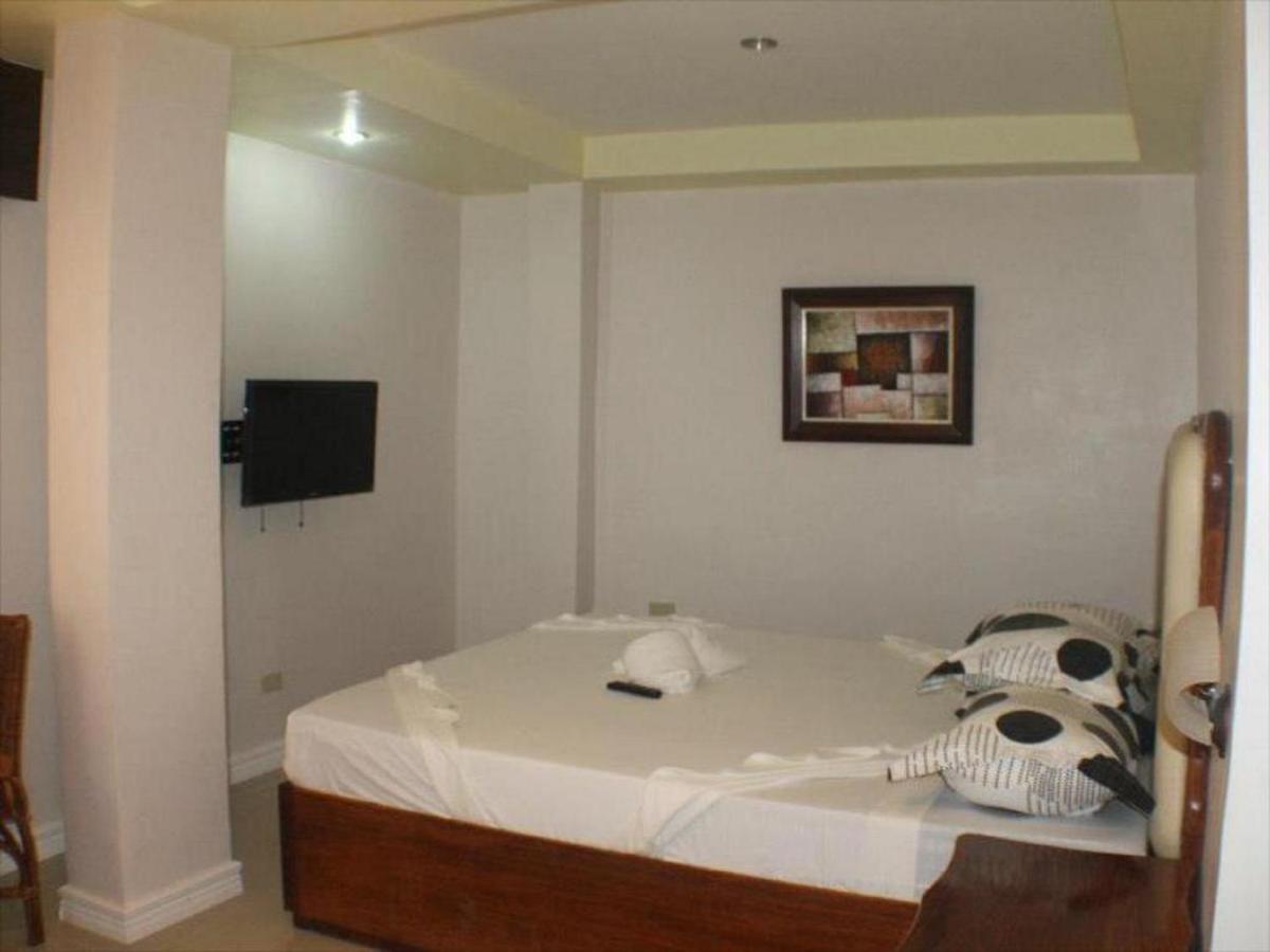 Oyo 621 De Loro Inn Puerto Princesa Zewnętrze zdjęcie