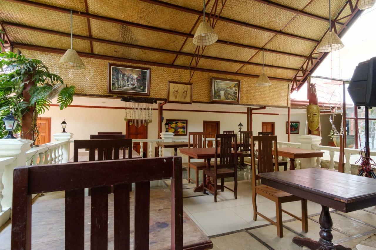 Oyo 621 De Loro Inn Puerto Princesa Zewnętrze zdjęcie