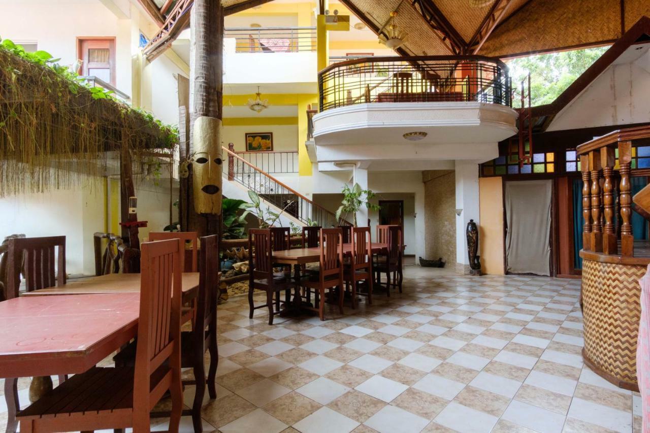 Oyo 621 De Loro Inn Puerto Princesa Zewnętrze zdjęcie